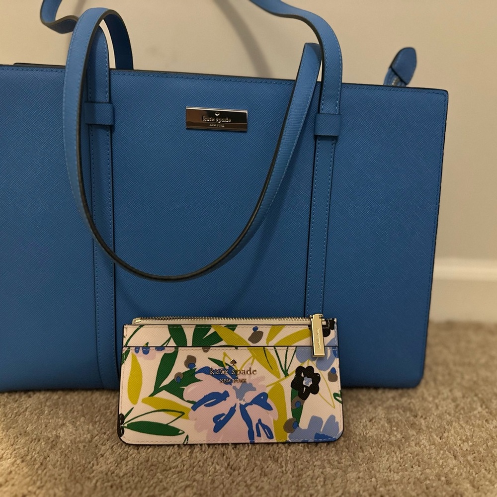 Kate Spade Blue Tote with Floral Wallet - Picture 2 of 14